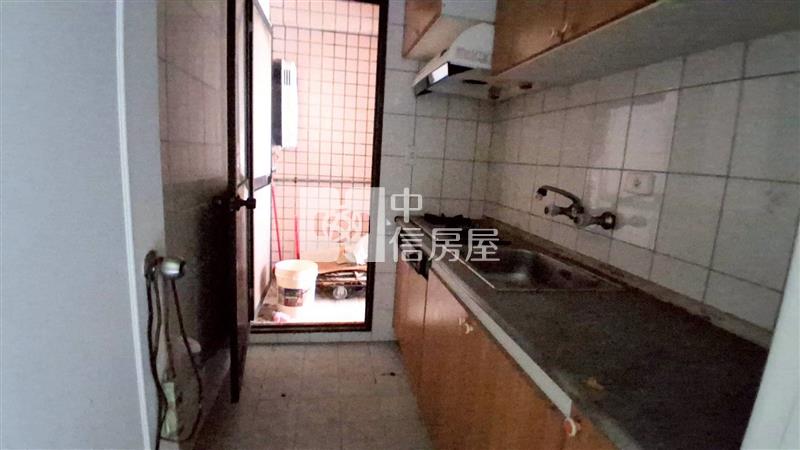 幸福圓環成家一樓房屋室內格局與周邊環境