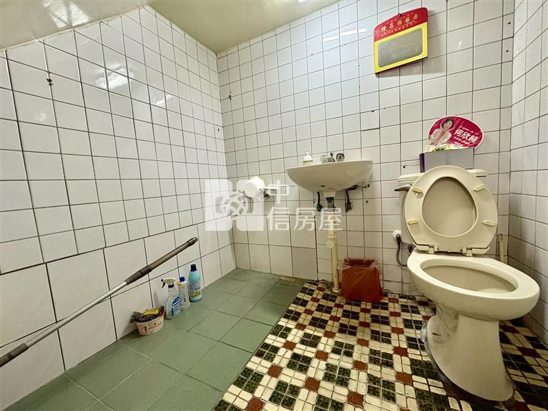 瑞城國小 ｜大面寬活路車庫透天房屋室內格局與周邊環境