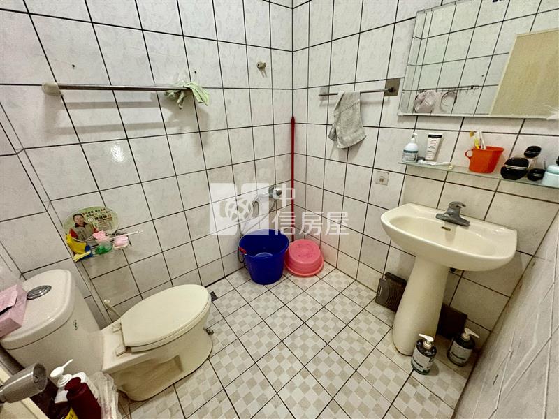 瑞城國小 ｜大面寬活路車庫透天房屋室內格局與周邊環境