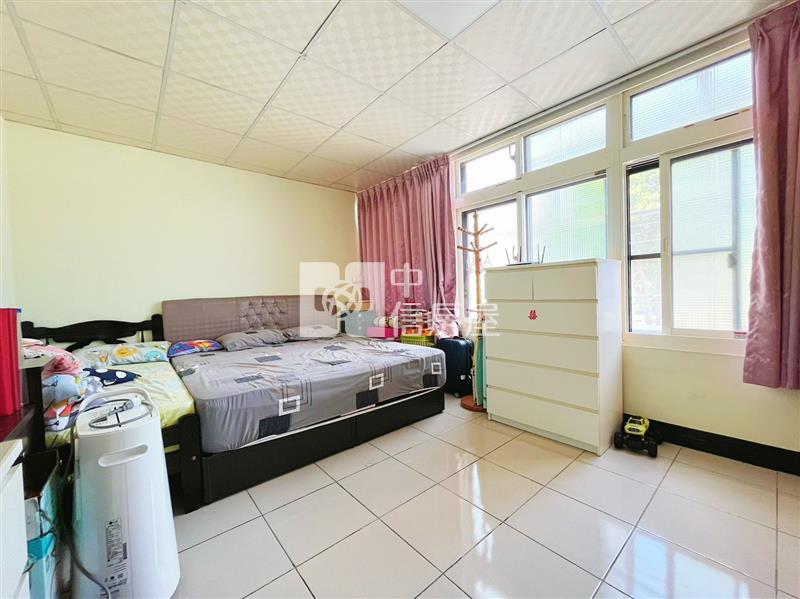 平鎮南區活動中心臨延平路~大地坪精美透天房屋室內格局與周邊環境