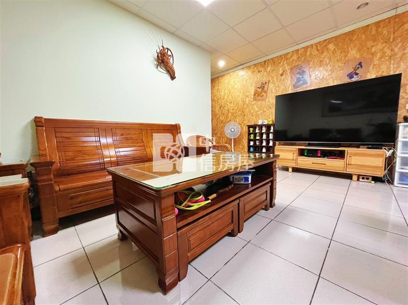 平鎮南區活動中心臨延平路~大地坪精美透天房屋室內格局與周邊環境