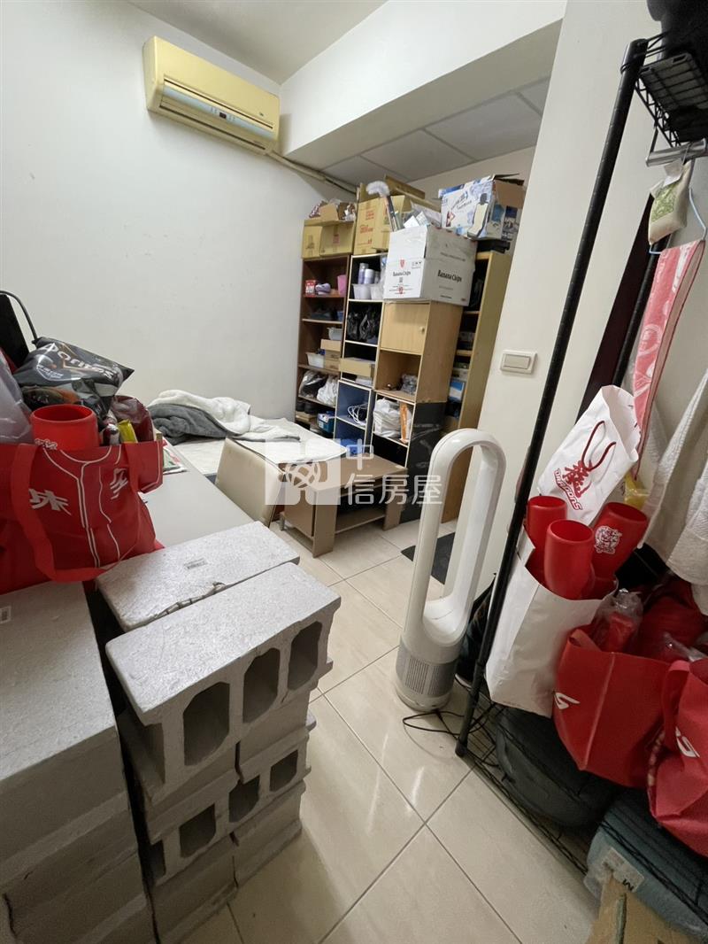 【安家】專任-台中逢甲夜市三套房房屋室內格局與周邊環境