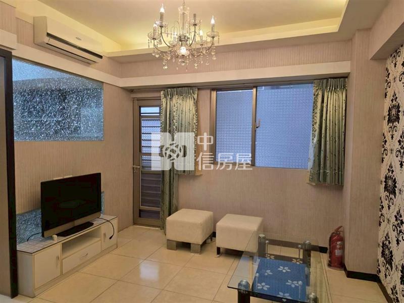 四維商圈正2房車位房屋室內格局與周邊環境