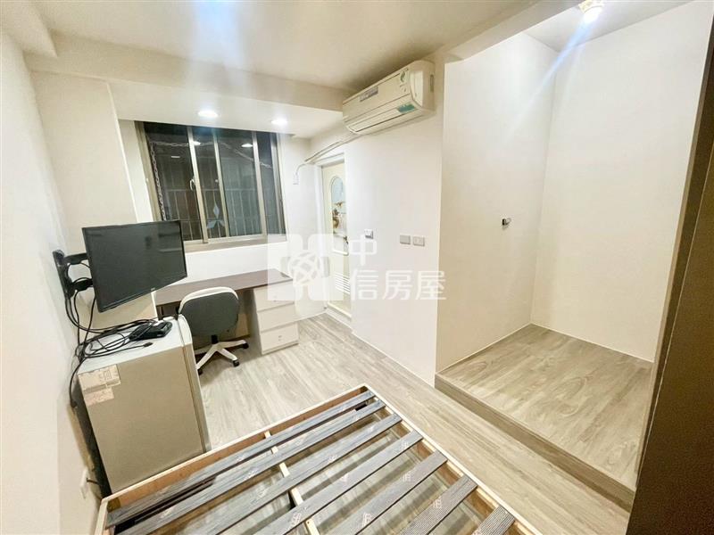 中壢站前.中原高投報全新裝潢四套房房屋室內格局與周邊環境