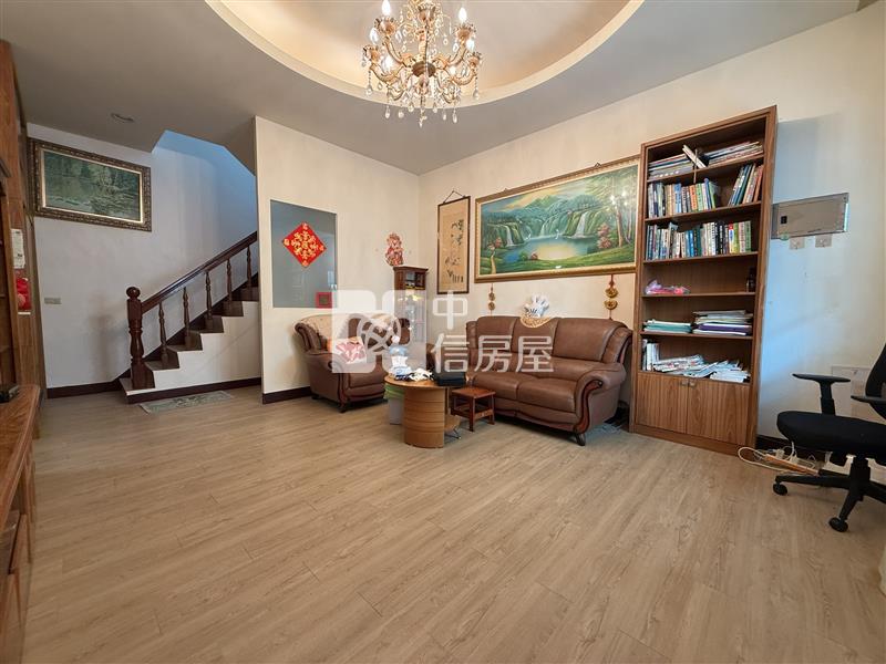 【安家】平鎮車站邊間大地坪透天房屋室內格局與周邊環境