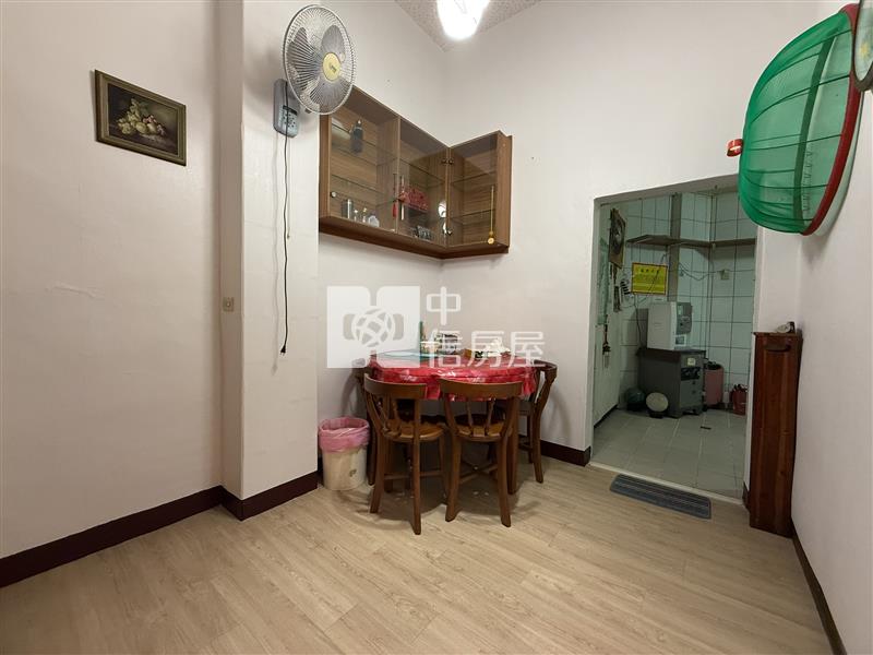 【安家】平鎮車站邊間大地坪透天房屋室內格局與周邊環境