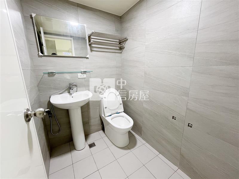 頭份交流道旁3房車房屋室內格局與周邊環境