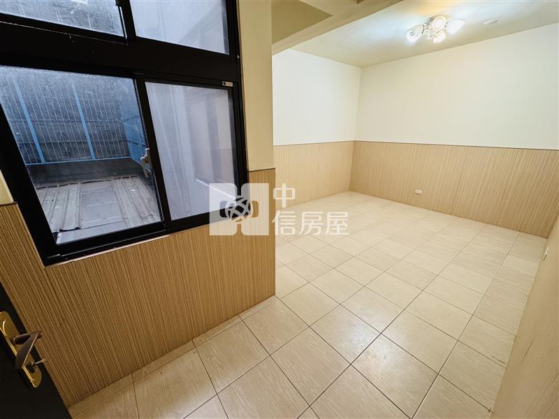 市府司法特區美寓｜桃園國中旁房屋室內格局與周邊環境