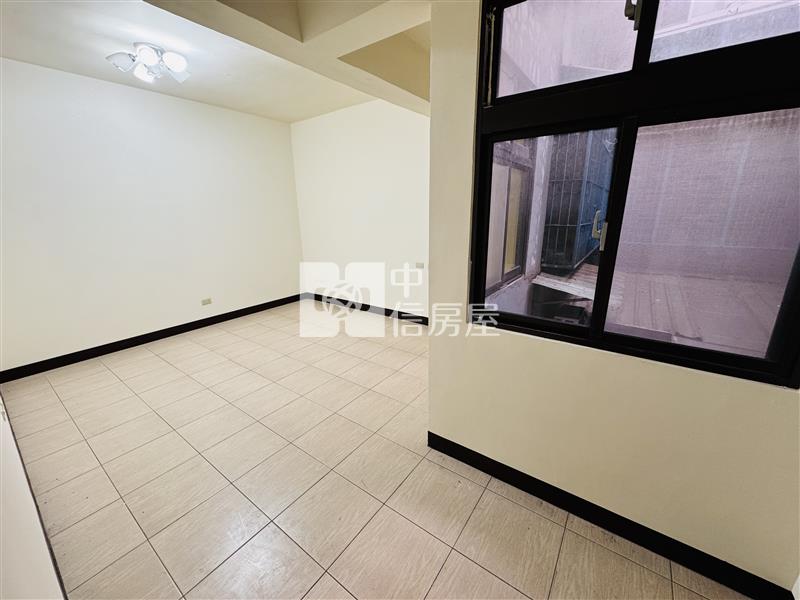 市府司法特區美寓｜桃園國中旁房屋室內格局與周邊環境