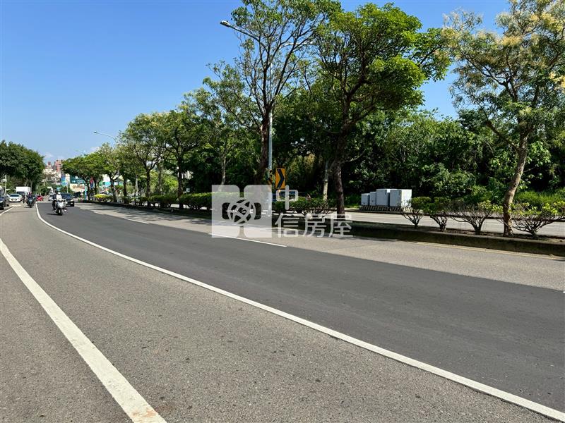 中山南路透天分租套房房屋室內格局與周邊環境