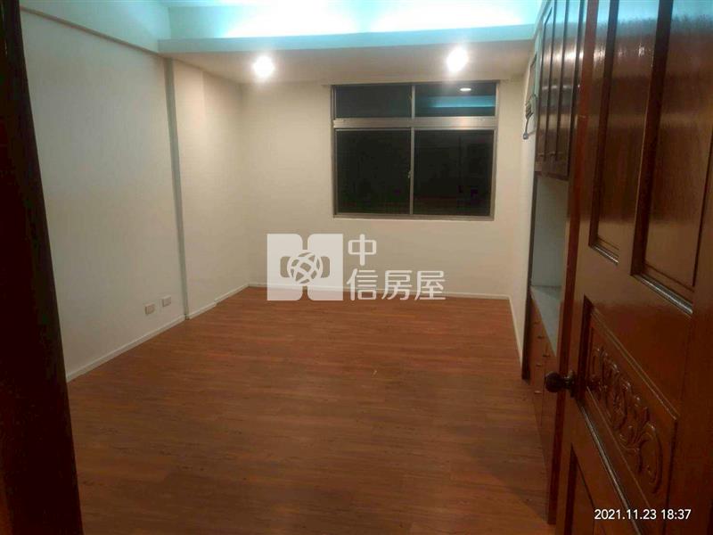 中山南路透天分租套房房屋室內格局與周邊環境