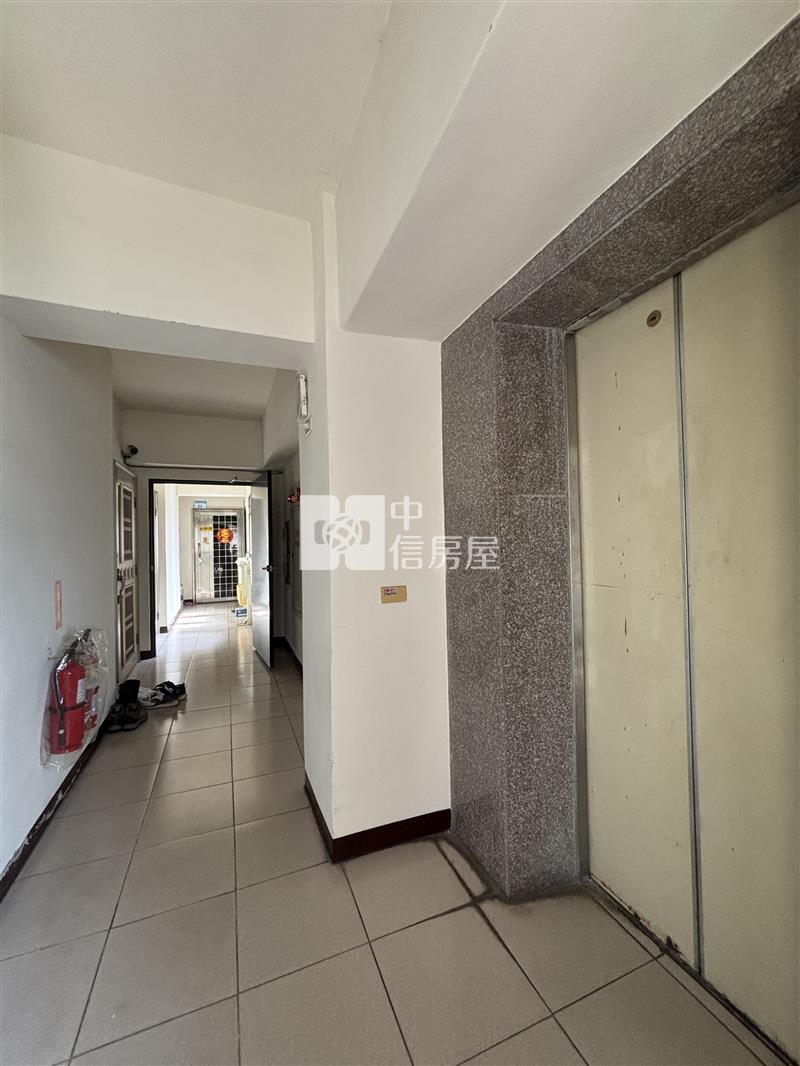 民族路旁-優質電梯套房房屋室內格局與周邊環境