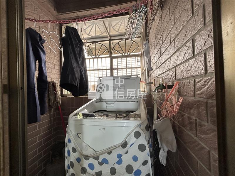 民族路旁-優質電梯套房房屋室內格局與周邊環境