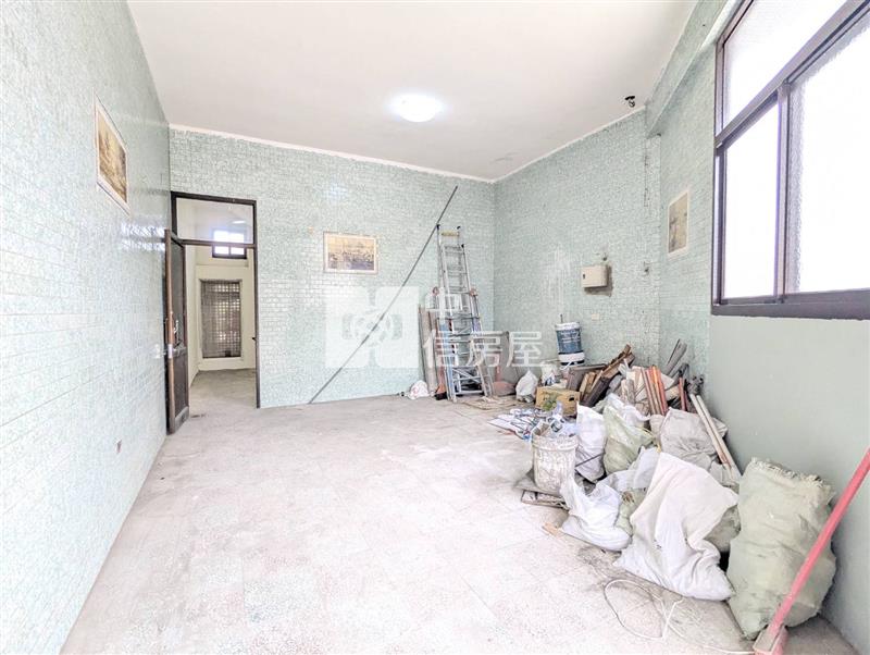 平鎮區-低總價透天房屋室內格局與周邊環境