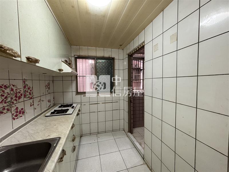 瑞塘國小電梯大四房房屋室內格局與周邊環境