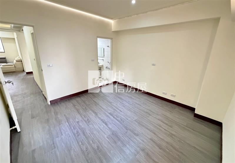 楊梅交流道旁2+1房車房屋室內格局與周邊環境