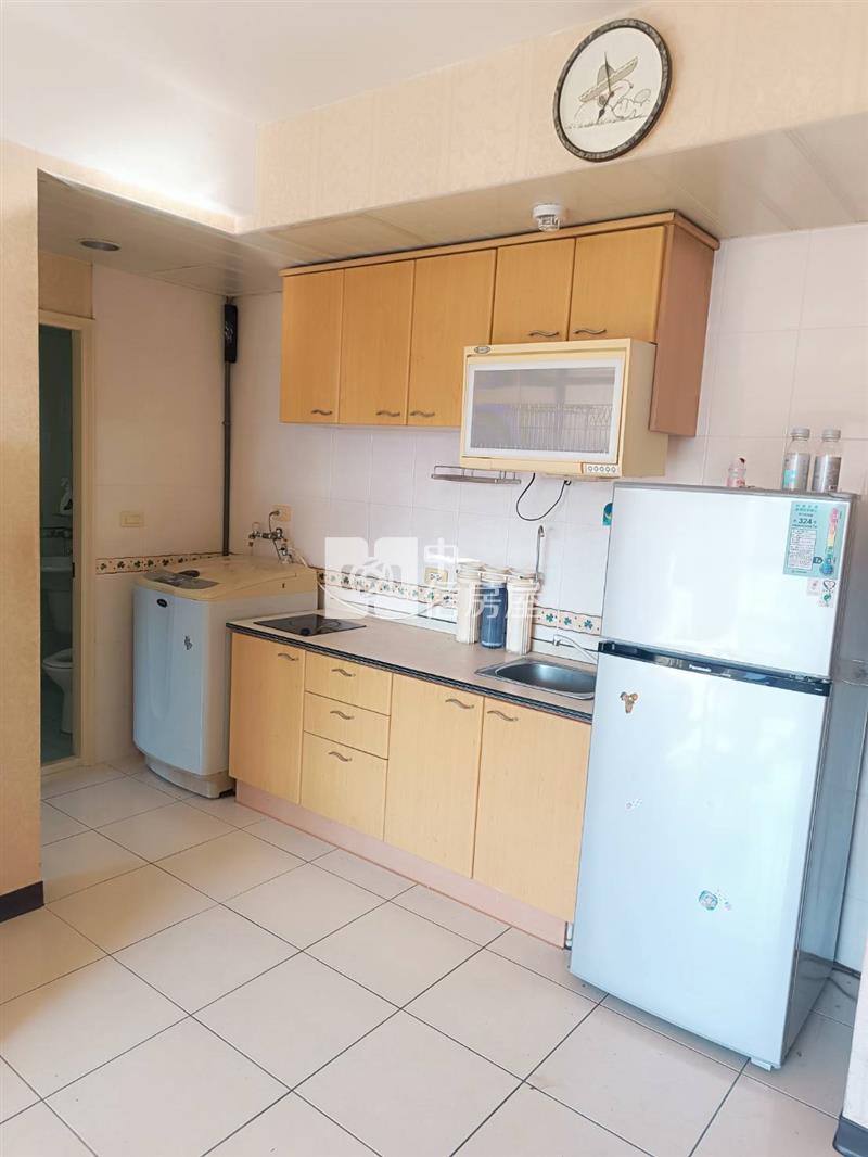 大衛營大套房+車位房屋室內格局與周邊環境