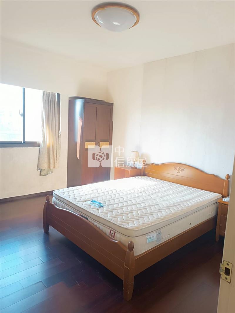 大衛營大套房+車位房屋室內格局與周邊環境