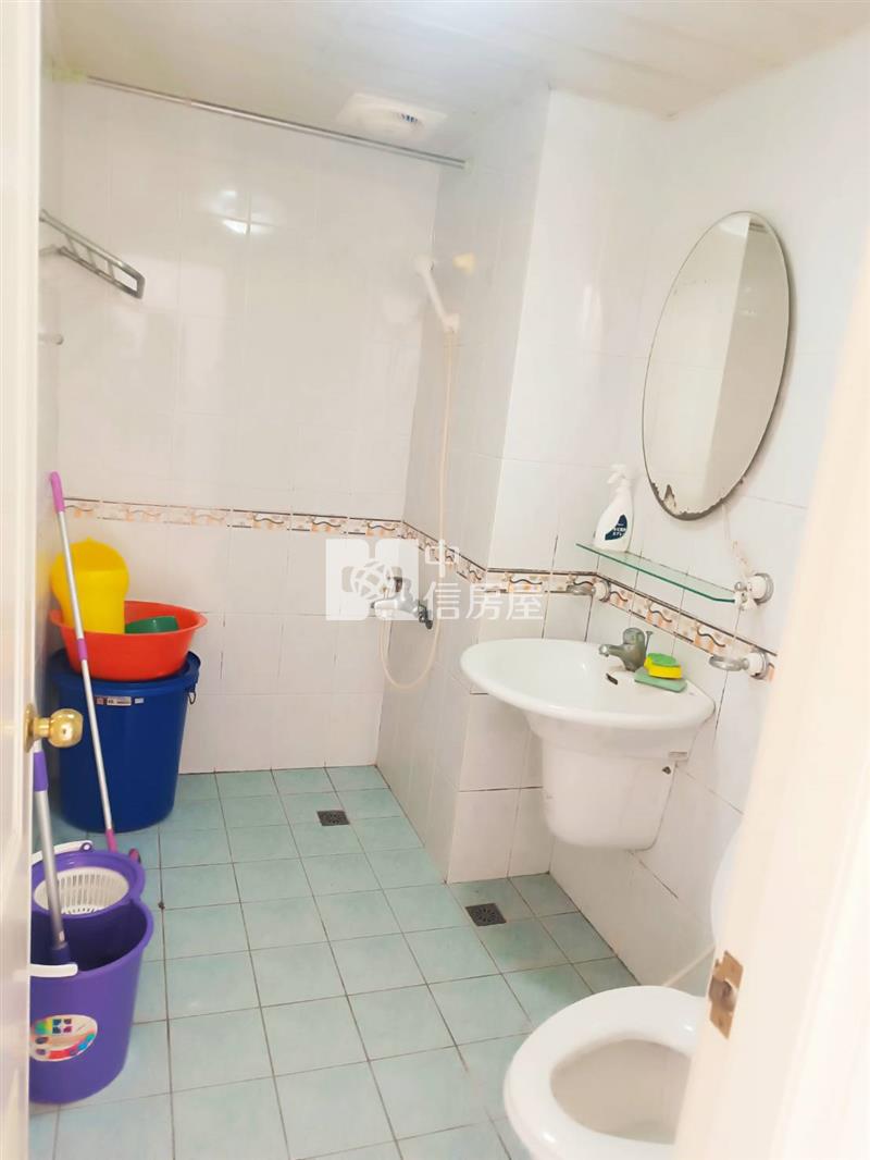 大衛營大套房+車位房屋室內格局與周邊環境