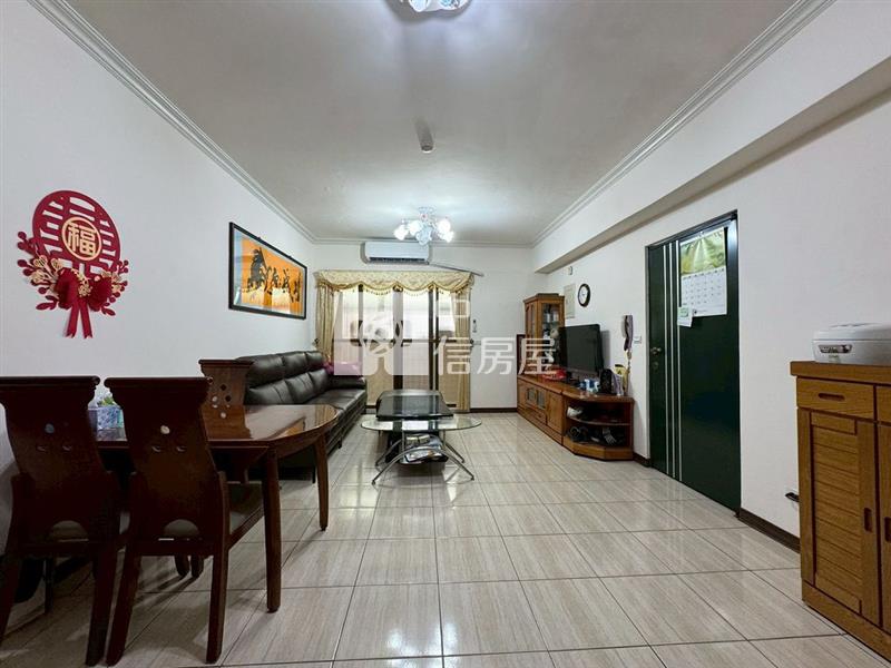 (A)內壢後站電梯大三房(車位輪抽)(中信卓越團隊)房屋室內格局與周邊環境