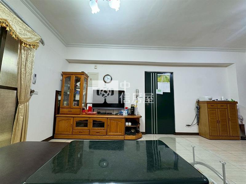 (A)內壢後站電梯大三房(車位輪抽)(中信卓越團隊)房屋室內格局與周邊環境