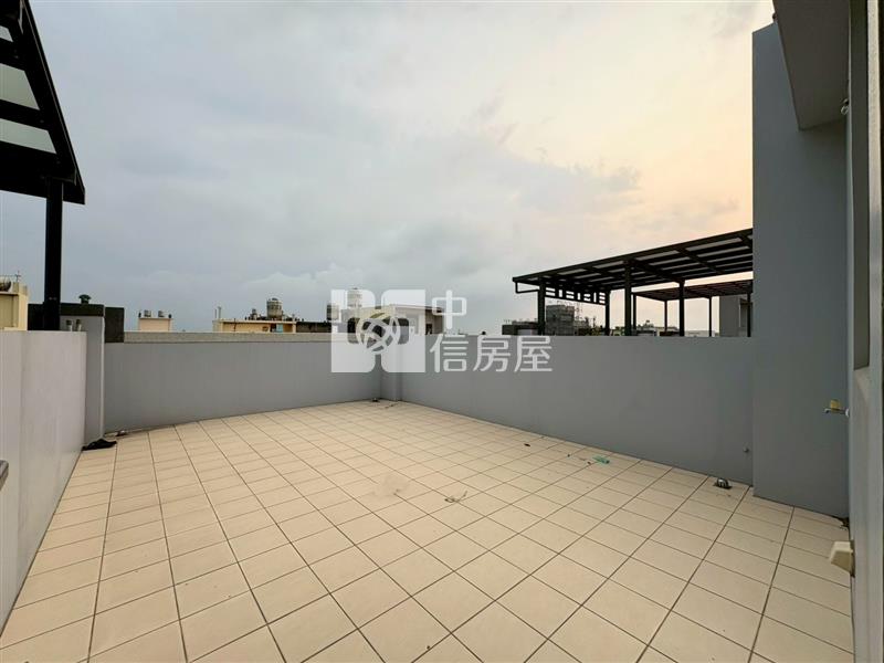 彰化伸港｜大四房臨路別墅房屋室內格局與周邊環境