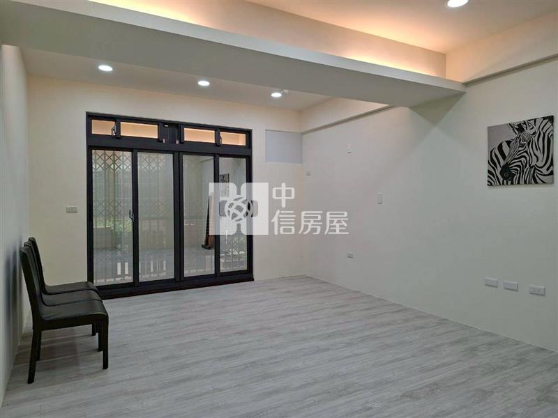 翡翠宮廷1樓美2房大露臺房屋室內格局與周邊環境