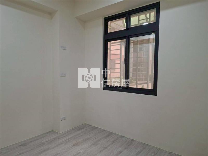 翡翠宮廷1樓美2房大露臺房屋室內格局與周邊環境