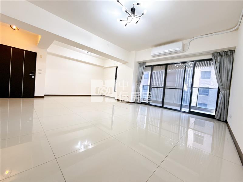 青埔A19世界MRT3+1房雙主臥雙車位房屋室內格局與周邊環境