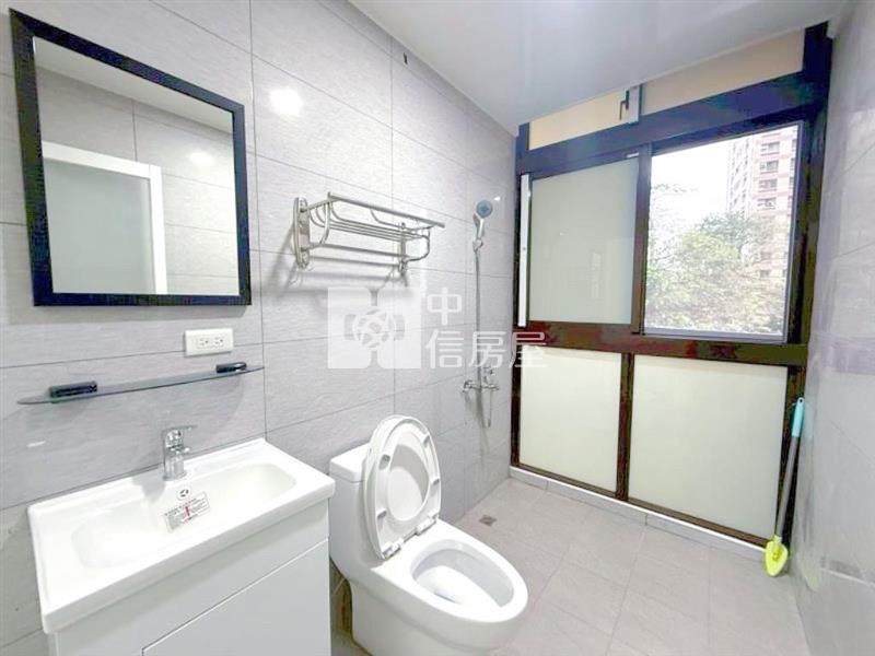 中壢家樂福整新收租透天房屋室內格局與周邊環境