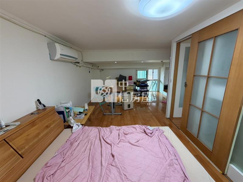 獨家！羅傑摩爾Ｂ區低總價高樓車房屋室內格局與周邊環境