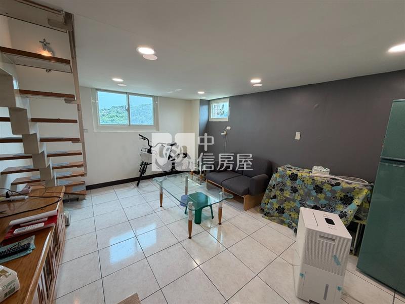 獨家！羅傑摩爾Ｂ區低總價高樓車房屋室內格局與周邊環境