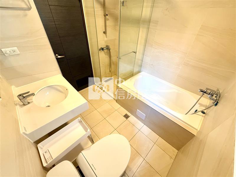 (學學一中)一中精武商圈2房尬車位樹梢戶房屋室內格局與周邊環境