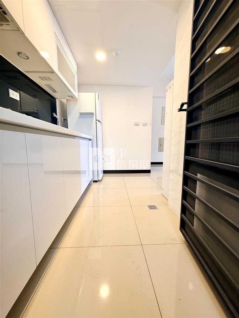 (學學一中)一中精武商圈2房尬車位樹梢戶房屋室內格局與周邊環境