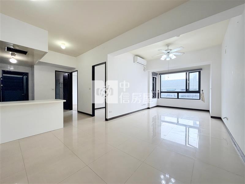 佳茂中山會館兩房車位房屋室內格局與周邊環境