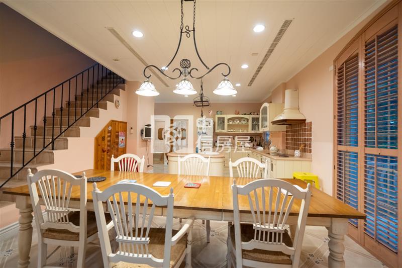 龍潭渴望園區-獨棟大別墅(建地299坪)房屋室內格局與周邊環境