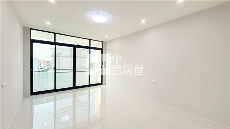 中庄店住 ★影音空拍在中信嘉義玉山店房屋室內格局與周邊環境