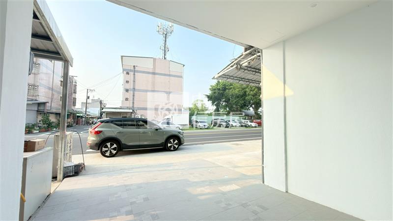 中庄店住 ★影音空拍在中信嘉義玉山店房屋室內格局與周邊環境