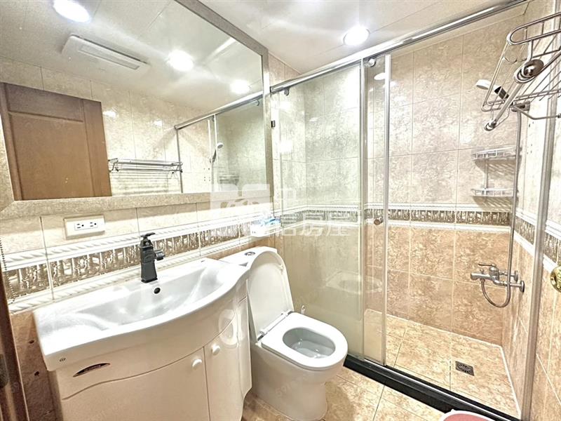 宜誠高峰會/精美三房/稀有釋出房屋室內格局與周邊環境