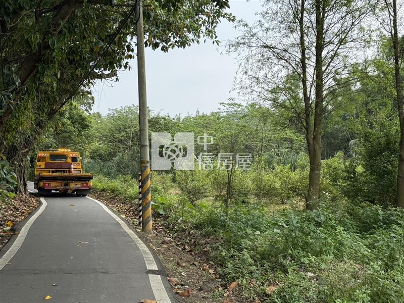 中庸路旁都內農地房屋室內格局與周邊環境