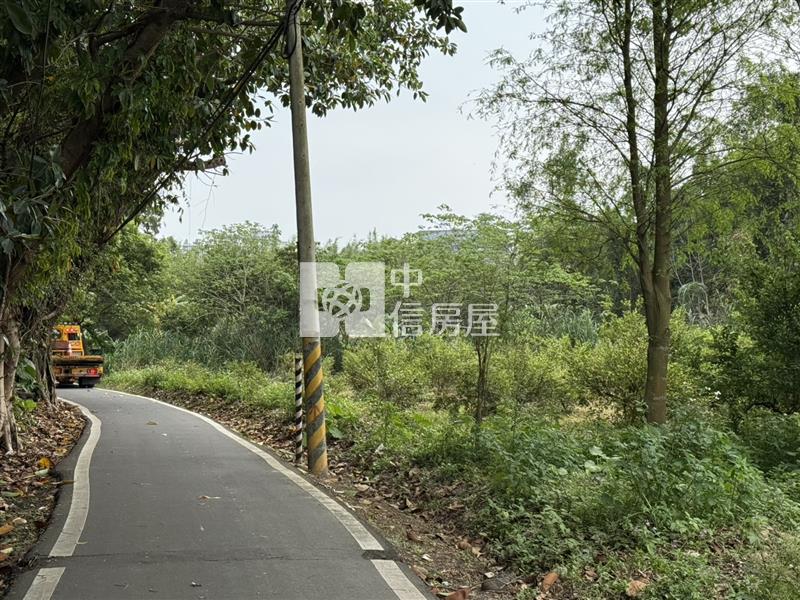 中庸路旁都內農地房屋室內格局與周邊環境