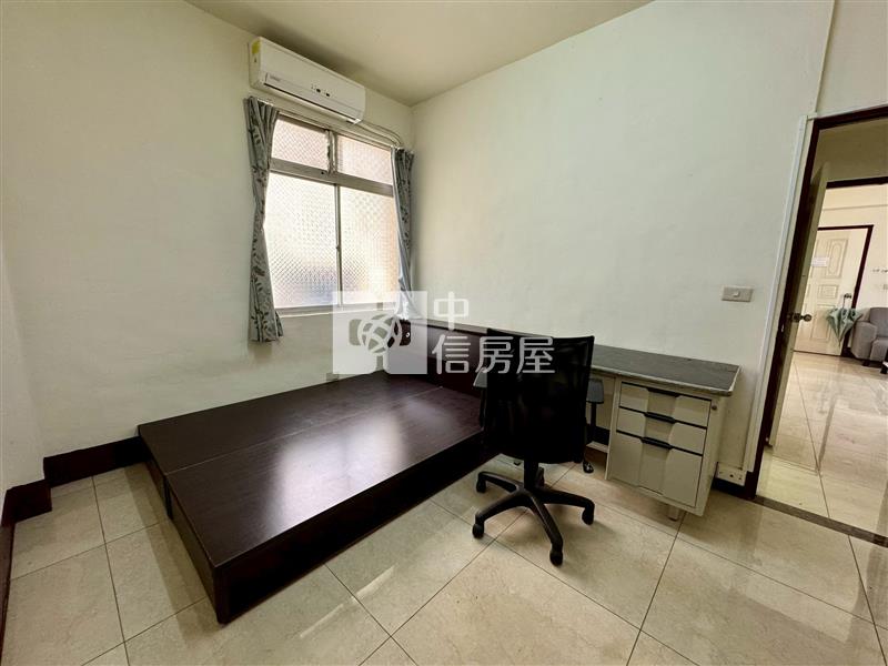 立人高中大室內免整理三樓公寓房屋室內格局與周邊環境