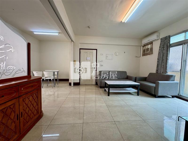 立人高中大室內免整理三樓公寓房屋室內格局與周邊環境