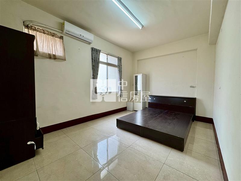 立人高中大室內免整理三樓公寓房屋室內格局與周邊環境