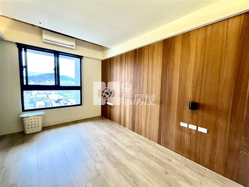 佳福青樂4改3雙車帝王視野戶房屋室內格局與周邊環境