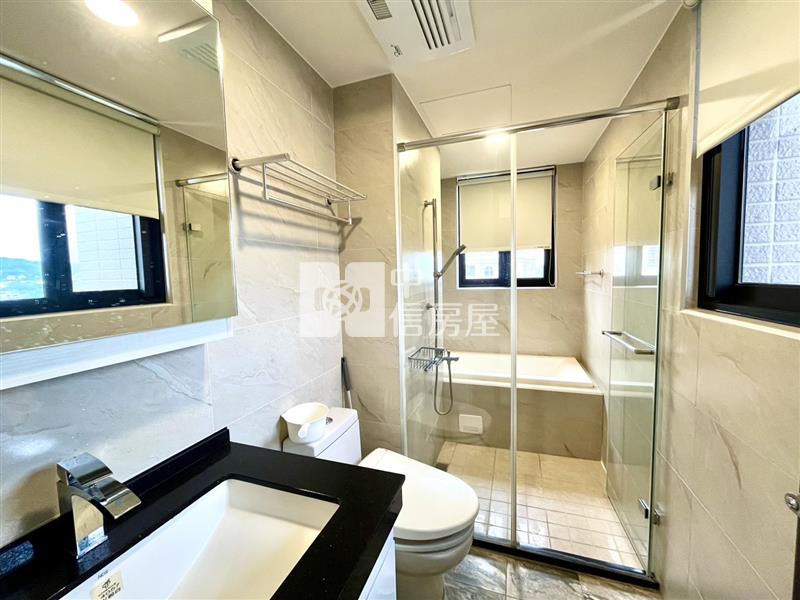 佳福青樂4改3雙車帝王視野戶房屋室內格局與周邊環境