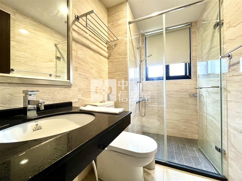 佳福青樂4改3雙車帝王視野戶房屋室內格局與周邊環境