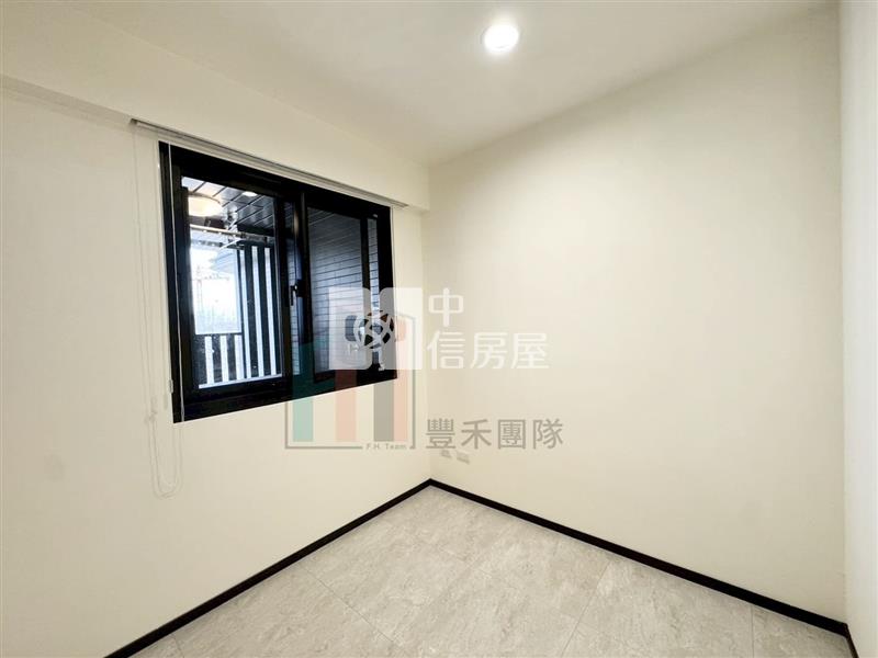 【豐禾】(專)台南安平愛琴海景觀兩房車房屋室內格局與周邊環境