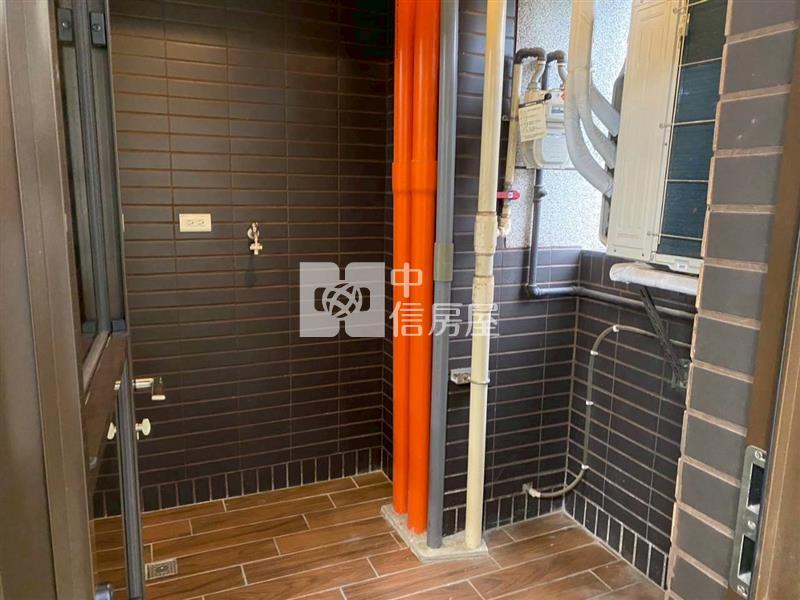 中路特區璟都巴黎2+1房平車房屋室內格局與周邊環境