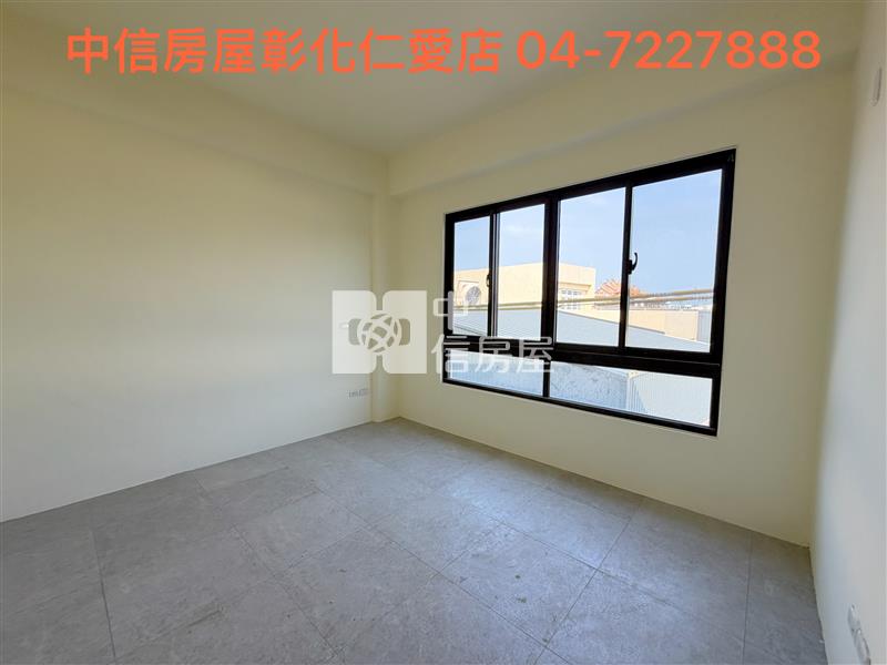 晟光世紀公園店墅房屋室內格局與周邊環境